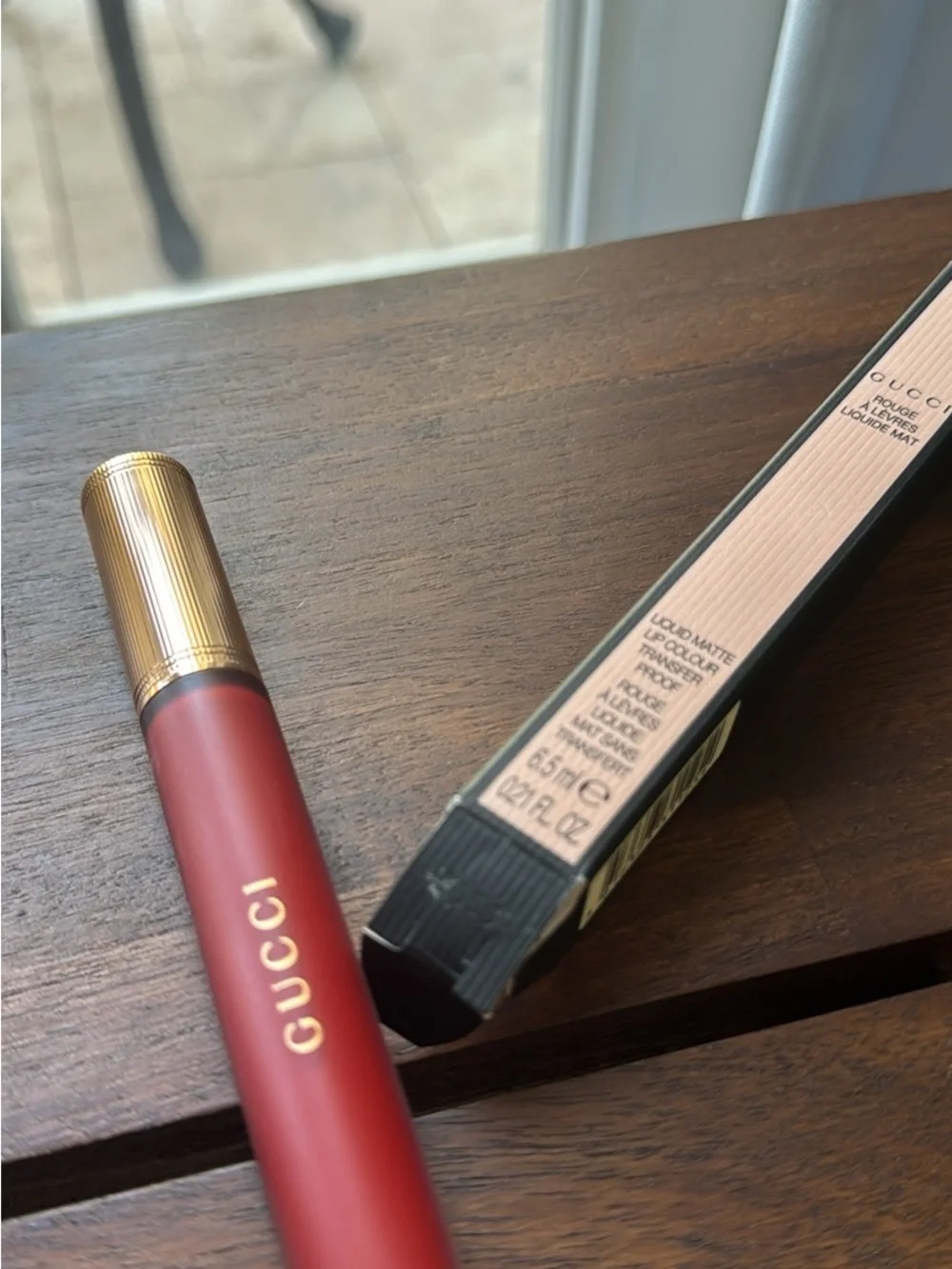 Gucci Rouge à Lèvres Liquide Mat Transfer-Proof Matte Liquid Lipstick Goldie Red